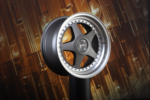 HTG 3 Felgen 8,5x17 ET30 LK 4x100 / 4x108 Titan Limited Editon